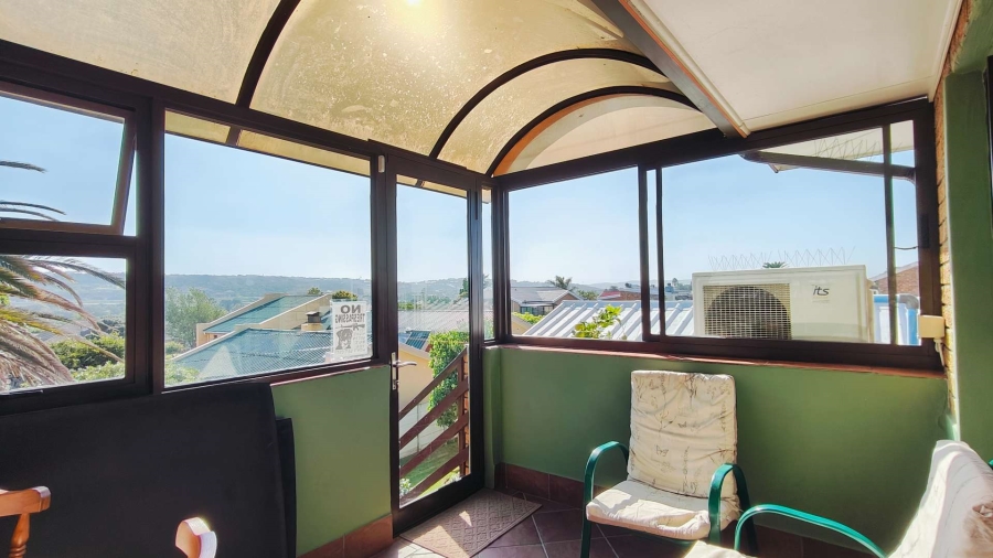 7 Bedroom Property for Sale in Bayview Western Cape